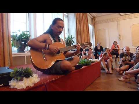 Keali'i Reichel - E O MAI Vienna 2013
