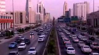 preview picture of video 'King Fahad Road, between Kingdom Tower & Faisaliah Tower, riyadh, kingdom of saudi arabia -13'