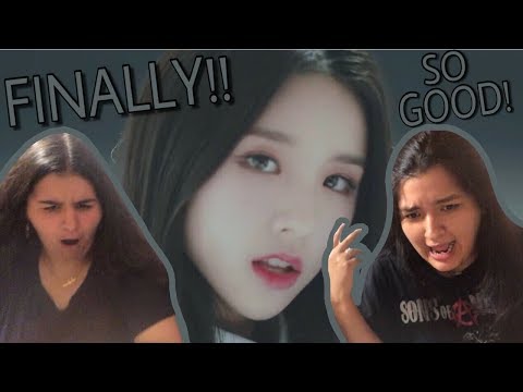 LOONA (이달의 소녀) 'favOriTe' MV REACTION | KMREACTS