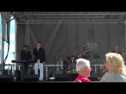 Galway Shawl - Andy Cooney