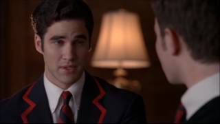 Glee - Kurt and Blaine&#39;s first kiss 2x16