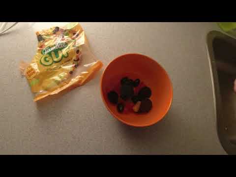 MongoTV_11601 - Del 2 - SPISER SKÅL SLIK TORSDAG AFTEN