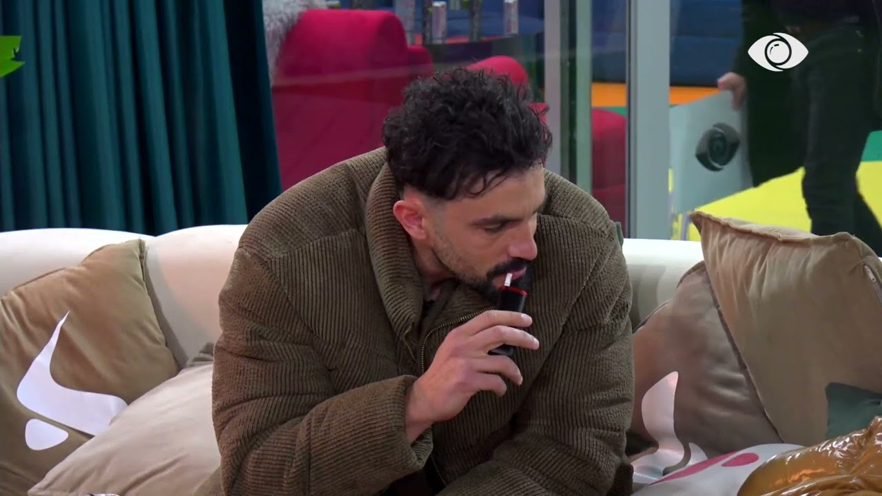 “Të është mërzitur Gjesti”/ Egli- Aldos Kjo do të thotë që më pëlqen ti?