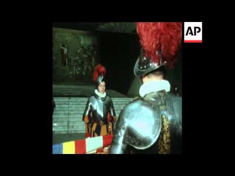 SYND 8-5-74 SWISS GUARD SWORN IN AT THE VATICAN