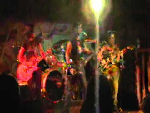 Great Dolls of Fire - You shook me all night long - Live @ Appaloosa - Cusago - 08-10-2011
