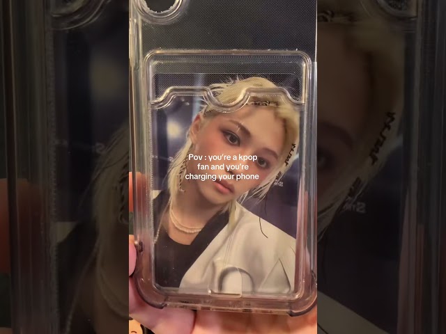Vídeo relacionado con DEFGNOP Kpop Photocards Stray Kids, 60 unidades Karma Stray Kids Lomo Tarjetas 32 Unidades SK Pegatinas, SKZ Nuevas Tarjetas de Álbum para Fans (KARMA-C)