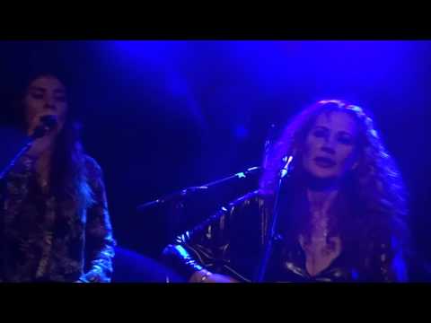 Dana Fuchs .   Ring of fire ( feat Marion Mayer ) La Luciole . Alençon