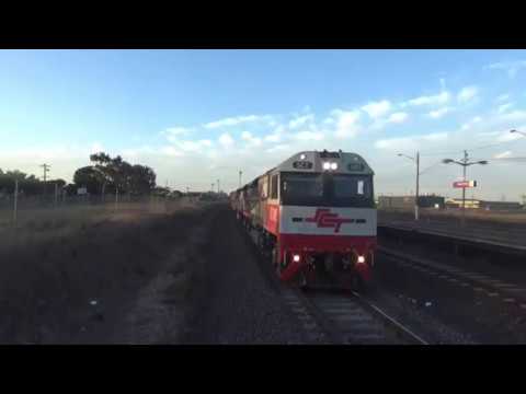 1MP9 TRAIN SCT002 SCT010 Freight Train passing North Shore