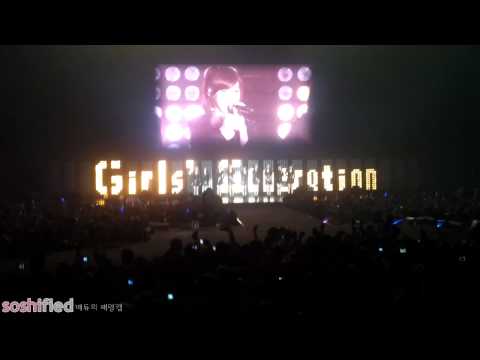 110610 SNSD - Talk (SMTown Live in Paris 2011)