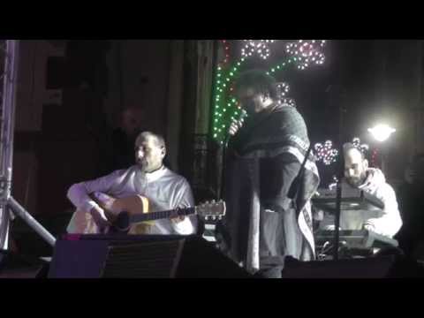 Enzo Avitabile omaggia Pino Daniele - Terra mia (8/4/2015)