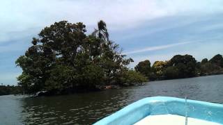 preview picture of video 'Arrival at Monkeys Island - Granada Nicaragua'