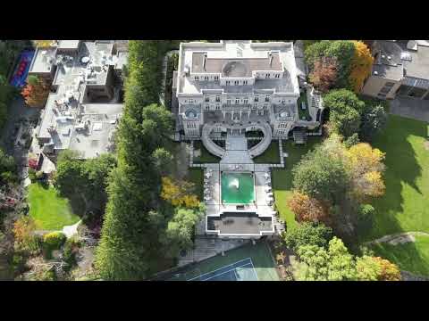 29 High Point Rd, Toronto, ON