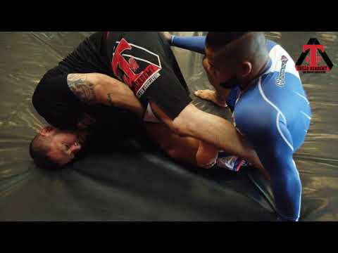 Check out this EASY FOOT LOCK SETUP!