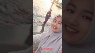 Download lagu Ada Ukur Gutun Di Sana Sini Su Mulai Cari Cari Sensasi || Ukur Gutun || Dilla || LHC Lewoleba || LHC mp3