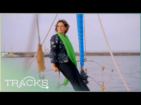 Presenter Finds Her Roots in Italy | Alex Polizzi's Secret Italy | TRACKS