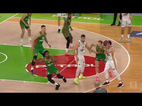 Dunk by Justin Edwards (Cedevita Olimpija – SC Derby (18.12.2021)