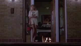 Kathleen Kinmont in bra test - Halloween 4 video