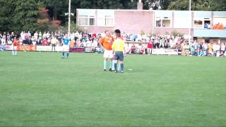 preview picture of video 'SV Epe tegen Oranje 2000, goal from  Pierre van Hooijdonk'