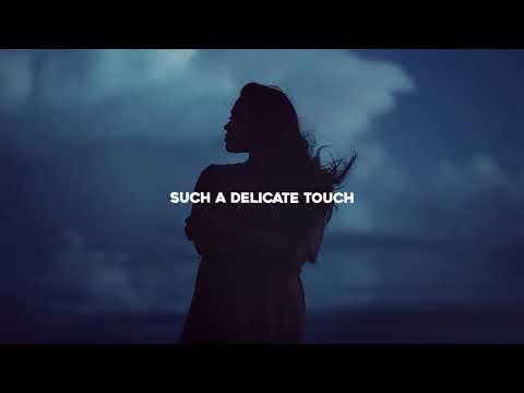 Alex Cruz - Baby Girl (Lyrics) ft. Susie Ledge