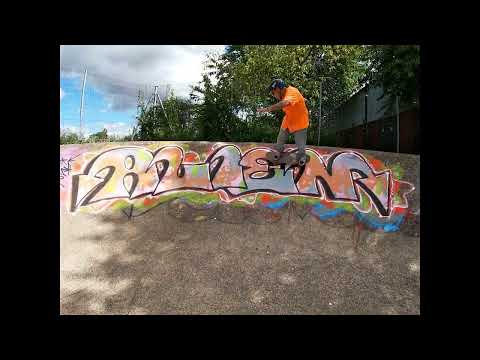 "Camouflage" NEW Graffiti, Harrow Old Sk8 Park .