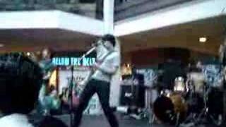 Decided To Break It-Marianas Trench March 19,2007