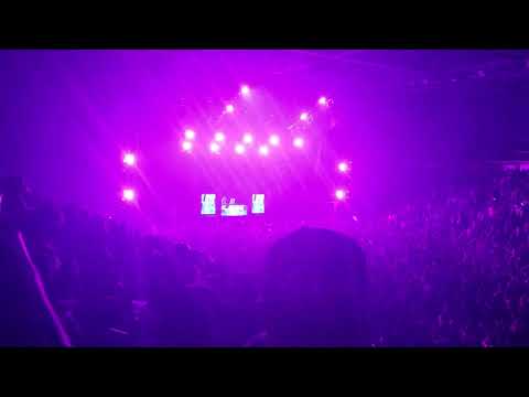 "The Scene 🎶🎧" Virtual Riot B2B Barely Alive - Ending ID? (Live @ Paradox Apex Tour 1st Bank Center)