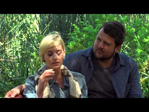 'n Halfuur met Hanlie | Dis ek, Anna se Charlene Brouwer praat oor Reeva Steenkamp