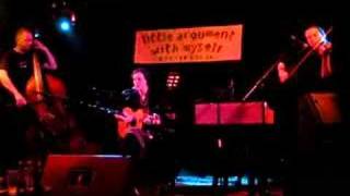 MARY HAMPTON / 7 HERTZ 'HONEY' LIVE AT LAWM IN LANCASTER