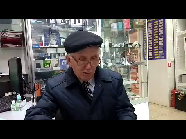 Дамир Гарифуллин кибеттә шигырь бәйрәме үткәргән