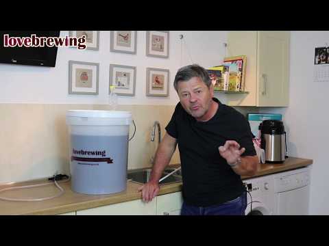 Beginners Guide to Making Spirits - Part 3 - Siphoning, Degassing & Clearing