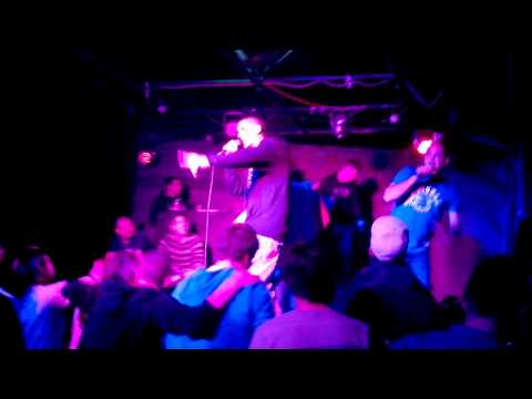 Denno Carvaglio feat. 7 Repoman - Jackpot (live@Palach)