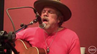 Robert Earl Keen &quot;Flying Shoes&quot; Live at KDHX 2/11/10 (HD)