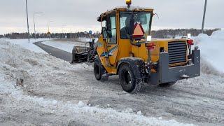 Универсальная коммунальная машина Wille 355B | Изображение 4 - Autoline