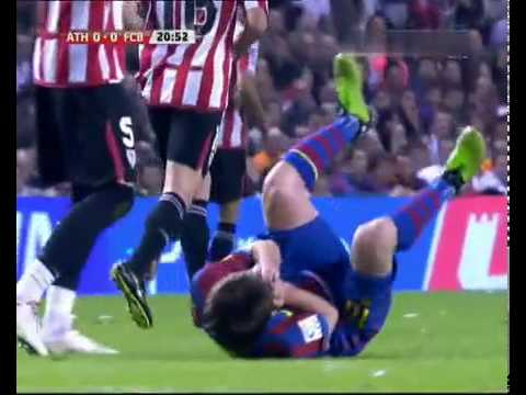 Amorebieta Tackle on Messi.flv