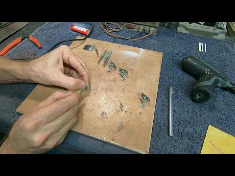 Space 1999 22" Eagle Build Pt 3 (Modifying The Landing Struts)