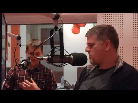 Glavolomci (Skandalozno) - Uroš Petrović napustio studio