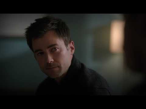 Zeke helps his patient by taking their pain away - 4x01