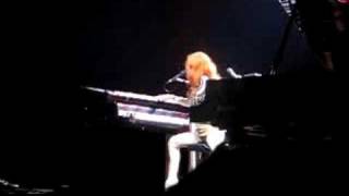Tori Amos in Dranouter. Barons of Suburbia