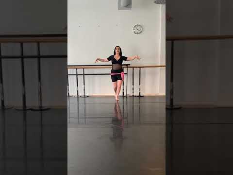 💃🏻 Belly Dance 💃🏻 Loving all the space in studio - Magdansös Selina Sevil i Malmö