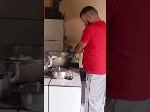 EU JOGANDO DURO NO BISCOITO,FAZENDA DO MEU AMIGO DARLAN LUZ,RIBEIRAO DO LARGO -BA