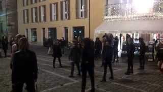 B-day - Infernal, Redefinition of disco - flash mob in piazza