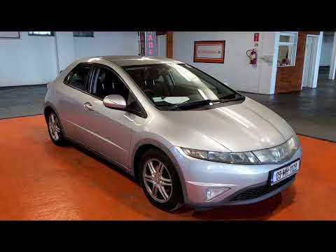 Honda Civic 2009 - Image 2