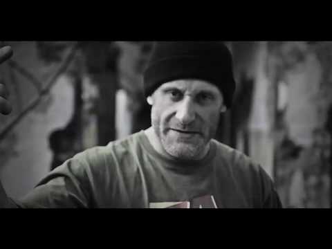 ENTERO - " GAMBIT.SZACH.MAT " ( MEKKA DISS ) . JOJEK BIT