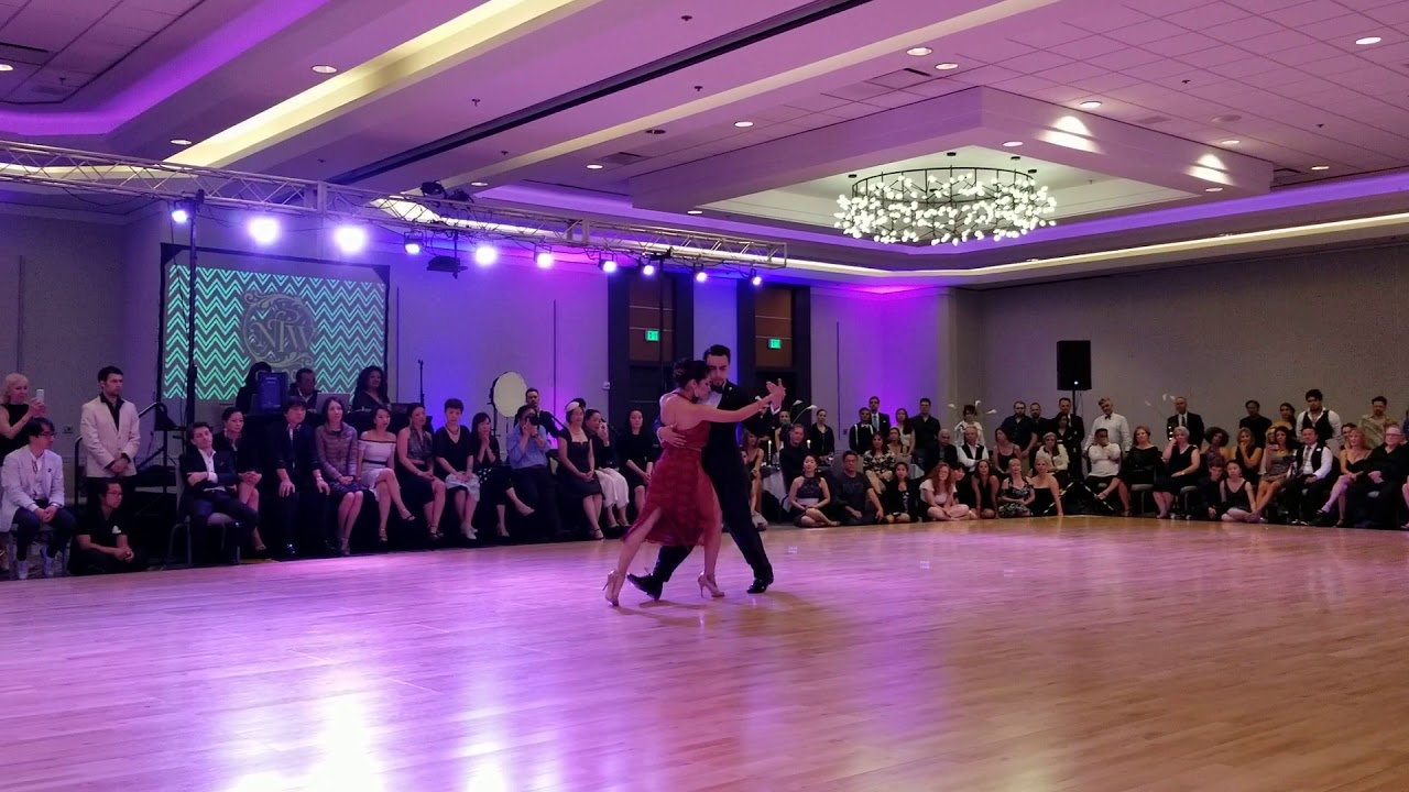 Clarisa Aragon & Jonathan Saavedra - performance on 7/4/18 at Nora's tango week