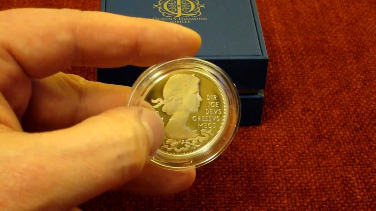 The Queen's Diamond Jubilee UK Silver proof Coin 1952 to 2012. Double-headed.