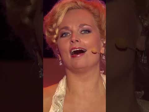 🤩 Someone Special #shorts - Wendy Kokkelkoren