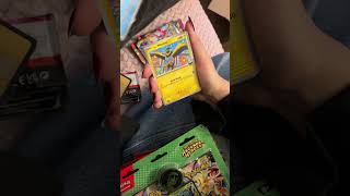 Moja DZIEWCZYNA OTWIERA KARTY POKEMON - ASCENDED HEROES
