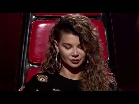 The Voice of Poland 2015 - Julia Bogdańska sings 'The Power of Love” by Celine Dion