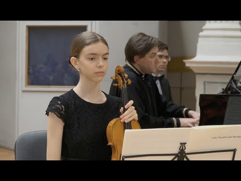 Mendelssohn | Piano Trio No. 1 in D Minor op. 49 - 2nd movement