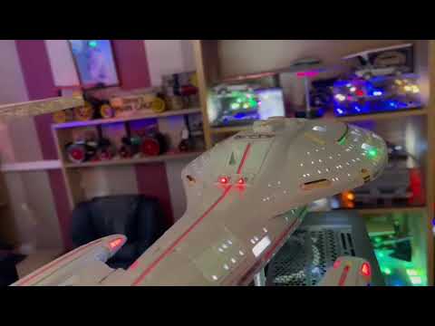 Star trek Voyager model kit built and lit